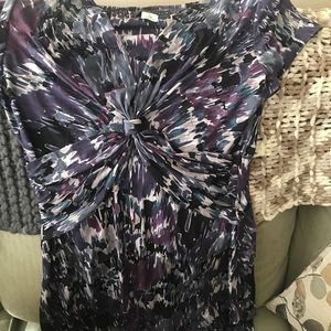 Short sleeve v-neck dress